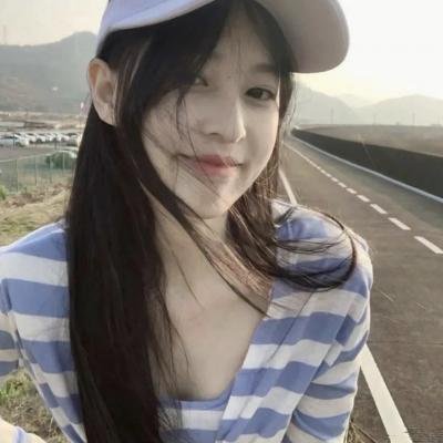 50英尺高的女人